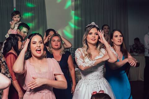 Fotógrafo de casamento em Blumenau, vídeo de casamento em Blumenau, casamento associação prefeitura Blumenau, evento associação prefeitura Blumenau, foto e vídeo casamento, foto casamento, espaço casamento ao ar livre em Blumenau, casamento ao ar livre em'