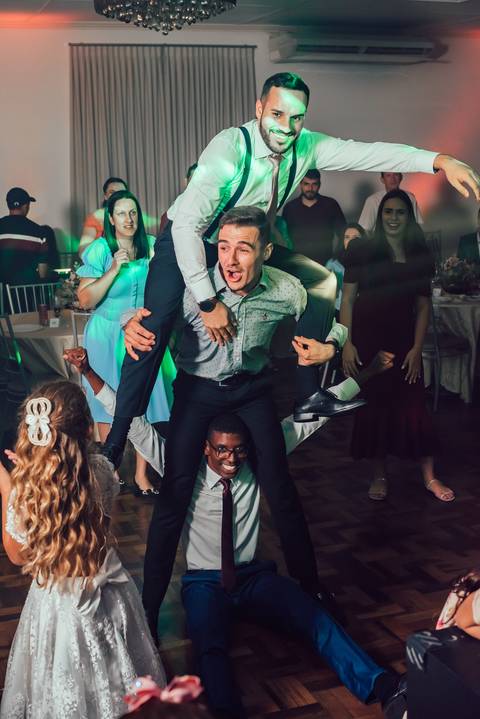 Fotógrafo de casamento em Blumenau, vídeo de casamento em Blumenau, casamento associação prefeitura Blumenau, evento associação prefeitura Blumenau, foto e vídeo casamento, foto casamento, espaço casamento ao ar livre em Blumenau, casamento ao ar livre em'