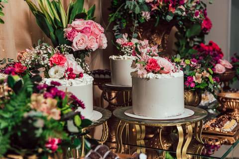 Fotógrafo de casamento em Blumenau, vídeo de casamento em Blumenau, casamento associação prefeitura Blumenau, decoração casamento Blumenau, foto e vídeo casamento, doces casamento, decoração casamento, casamento ao ar livre em Blumenau'