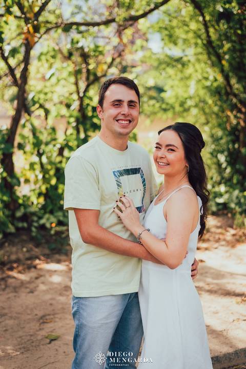 thapyoka Blumenau, pré wedding Blumenau, ensaio fotográfico Blumenau, fotografo casamento Blumenau, book em Blumenau, ensaio casal Blumenau, pré wedding Oktoberfest, Blumenau, fotos Blumenau, local ensaio Blumenau.'