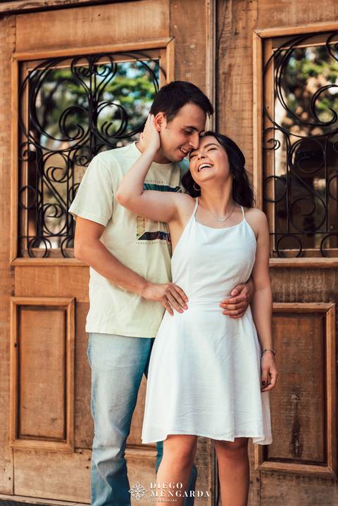 thapyoka Blumenau, pré wedding Blumenau, ensaio fotográfico Blumenau, fotografo casamento Blumenau, book em Blumenau, ensaio casal Blumenau, pré wedding Oktoberfest, Blumenau, fotos Blumenau, local ensaio Blumenau.'