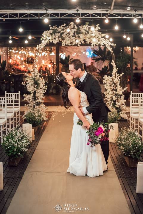 Fotógrafo de casamento em Timbó, Villa Gourmand timbo, casamento Villa Gourmand timbó, local casamento em Timbó, fotografo casamento vila gourmet timbó, video casamento timbó, foto casamento Timbó, retrato noivos'