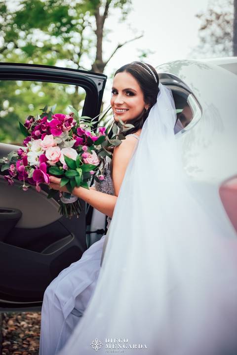 Fotógrafo de casamento em Timbó, Villa Gourmand timbo, casamento Villa Gourmand timbó, local casamento em Timbó, fotografo casamento vila gourmet timbó, video casamento timbó, foto casamento Timbó, noiva carro, noiva saindo carro'