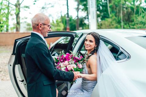 Fotógrafo de casamento em Timbó, Villa Gourmand timbo, casamento Villa Gourmand timbó, local casamento em Timbó, fotografo casamento vila gourmet timbó, video casamento timbó, foto casamento Timbó, noiva carro, noiva saindo carro'