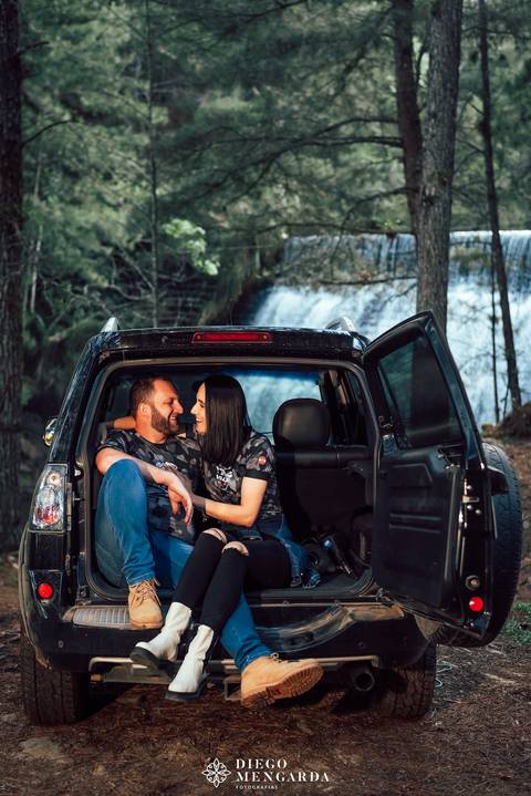 casamento em rio negrinho, rio negrinho, recanto cabana da mata, casamento rio negrinho, trilheiro, ensaio na lama, pré wedding com jeep, fotografo de trilheiro, pajero ou jeep ou trooler, pré wedding com caminhonete, ensaio no campo, fotografo sc'