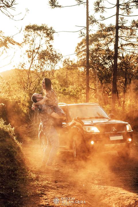 casamento em rio negrinho, rio negrinho, recanto cabana da mata, casamento rio negrinho, trilheiro, ensaio na lama, pré wedding com jeep, fotografo de trilheiro, pajero ou jeep ou trooler, pré wedding com caminhonete, ensaio no campo, fotografo sc'