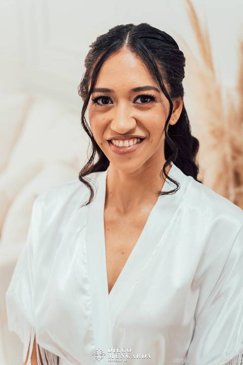 Fotógrafo de casamento em Timbó, making of noiva, noiva com madrinhas, local casamento em Timbó, local making of noiva timbó, video casamento timbó, casamento ao ar livre Timbó, Dani Marafon timbó ojonathan timbó, make noiva timbó, vestido noiva'