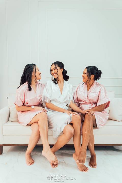 Fotógrafo de casamento em Timbó, making of noiva, noiva com madrinhas, local casamento em Timbó, local making of noiva timbó, video casamento timbó, casamento ao ar livre Timbó, Dani Marafon timbó ojonathan timbó, make noiva timbó, vestido noiva'