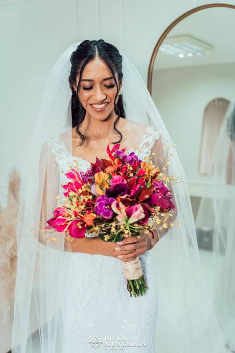 Fotógrafo de casamento em Timbó, making of noiva, noiva com madrinhas, local casamento em Timbó, local making of noiva timbó, video casamento timbó, casamento ao ar livre Timbó, Dani Marafon timbó ojonathan timbó, make noiva timbó, vestido noiva'