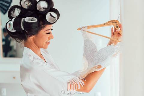 Fotógrafo de casamento em Timbó, making of noiva, noiva com madrinhas, local casamento em Timbó, local making of noiva timbó, video casamento timbó, casamento ao ar livre Timbó, Dani Marafon timbó ojonathan timbó, make noiva timbó'