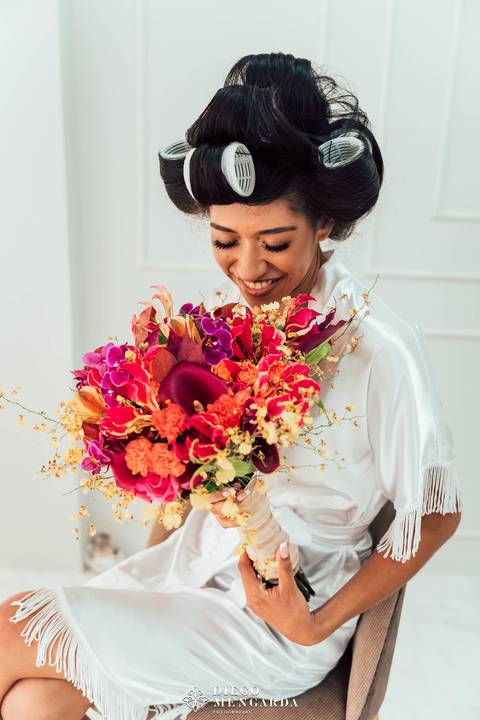 Fotógrafo de casamento em Timbó, making of noiva, noiva com madrinhas, local casamento em Timbó, local making of noiva timbó, video casamento timbó, casamento ao ar livre Timbó, Dani Marafon timbó ojonathan timbó, make noiva timbó, buquê noiva'