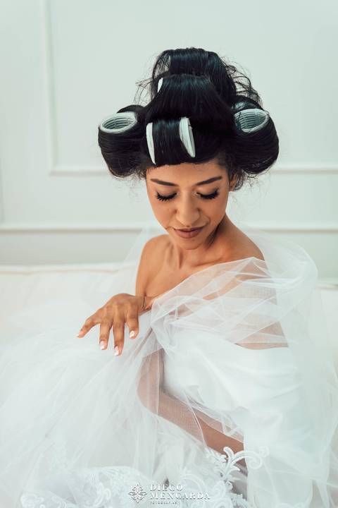 Fotógrafo de casamento em Timbó, making of noiva, noiva com madrinhas, local casamento em Timbó, local making of noiva timbó, video casamento timbó, casamento ao ar livre Timbó, Dani Marafon timbó ojonathan timbó, make noiva timbó, buquê noiva'