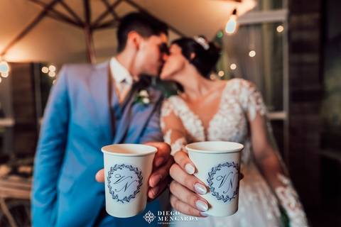 Fotógrafo de casamento em Bombinhas, video casamento Bombinhas, casa da praia bombinhas, casamento em bombinhas, casamento praia bombinhas, profissional casamento bombinhas, empresa café casamento bombinhas praia, flores do café,  café no casamento'