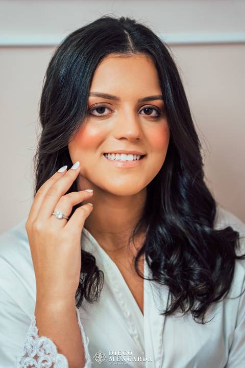 Fotógrafo de casamento em Bombinhas, video casamento Bombinhas, casa da praia bombinhas, casamento em bombinhas, casamento praia bombinhas, profissional casamento bombinhas, detalhes noiva, vestido noiva, Espaço Fernanda Martins,  vestido Cinderela Noiva'