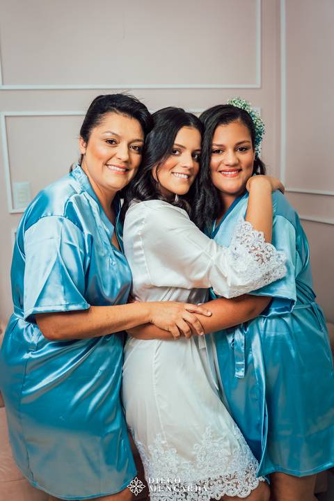 Fotógrafo de casamento em Bombinhas, video casamento Bombinhas, casa da praia bombinhas, casamento em bombinhas, casamento praia bombinhas, profissional casamento bombinhas, detalhes noiva, vestido noiva, Espaço Fernanda Martins,  vestido Cinderela Noiva'