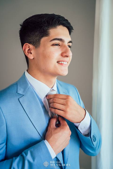 Fotógrafo de casamento em Bombinhas, video casamento Bombinhas, casa da praia bombinhas, casamento em bombinhas, casamento praia bombinhas, profissional casamento bombinhas, detalhes noivo, terno noivo, retrato noivo, ternonoivo brooksfield'