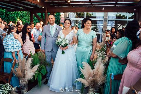 Fotógrafo de casamento em Bombinhas, video casamento Bombinhas, casa da praia bombinhas, casamento em bombinhas, casamento praia bombinhas, profissional casamento bombinhas, RP PROMOÇÕES E EVENTOS, decoração clari decoracoes,  decoração bombinhas'