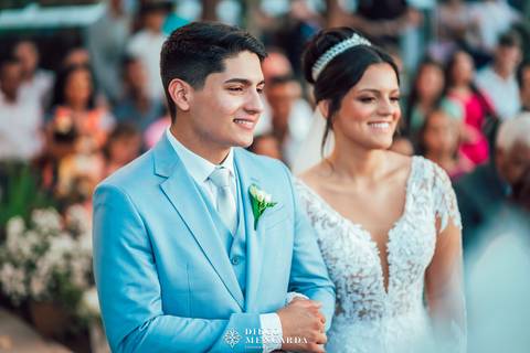 Fotógrafo de casamento em Bombinhas, video casamento Bombinhas, casa da praia bombinhas, casamento em bombinhas, casamento praia bombinhas, profissional casamento bombinhas, detalhes noiva, vestido noiva, Espaço Fernanda Martins,  vestido Cinderela Noiva'