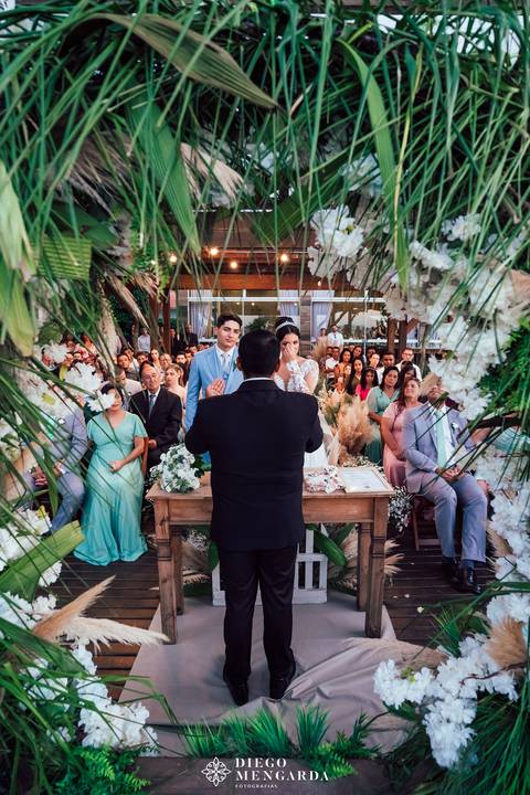 Fotógrafo de casamento em Bombinhas, video casamento Bombinhas, casa da praia bombinhas, casamento em bombinhas, casamento praia bombinhas, profissional casamento bombinhas, RP PROMOÇÕES E EVENTOS, decoração clari decoracoes,  decoração bombinhas'