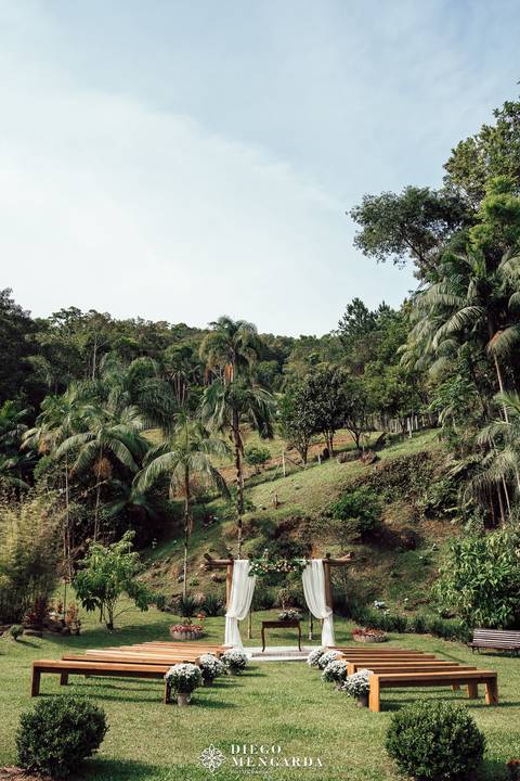 Fotógrafo de casamento em Benedito novo, Recanto Felicita Benedito novo, casamento Recanto Felicita Benedito novo, local casamento em Benedito novo, fotografo video casamento Benedito novo, video casamento Benedito novo, casamento ao ar livre Benedito nov'