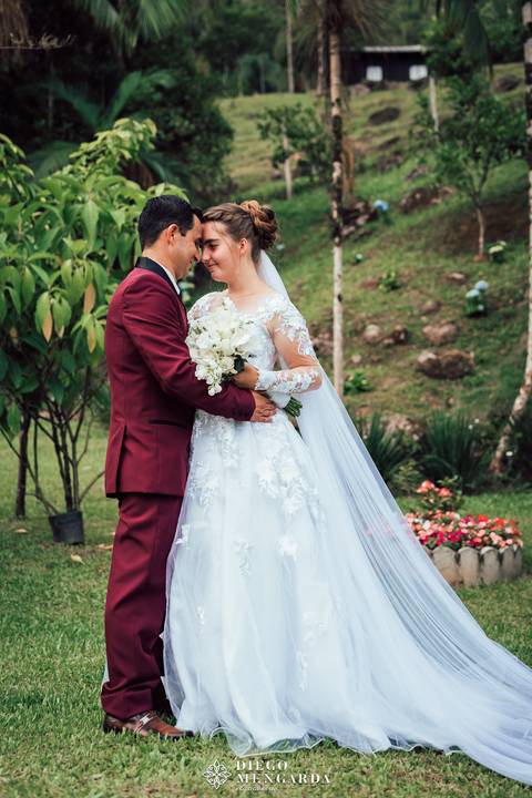Fotógrafo de casamento em Benedito novo, Recanto Felicita Benedito novo, casamento Recanto Felicita Benedito novo, local casamento em Benedito novo, fotografo video casamento Benedito novo, video casamento Benedito novo, casamento ao ar livre Benedito nov'