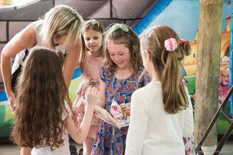 Aniversário, fotografo aniversário, fotografo Blumenau, fotografo aniversário Blumenau, fotografo Itajaí, fotografo Timbó, decoração aniversário, balões aniversario, foto Blumenau, salão 25 julho Blumenau, aniversário infantil'