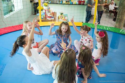 Aniversário, fotografo aniversário, fotografo Blumenau, fotografo aniversário Blumenau, fotografo Itajaí, fotografo Timbó, decoração aniversário, balões aniversario, foto Blumenau, salão 25 julho Blumenau, aniversário infantil'