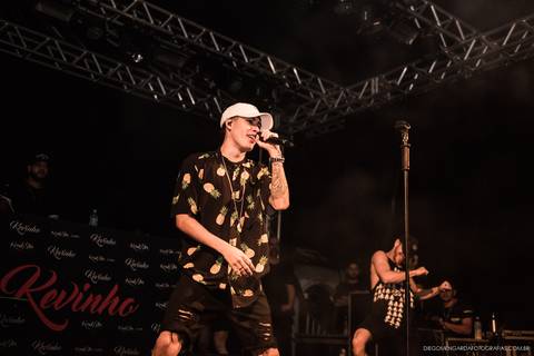 Kevinho, fotografo shows, fotografo balada, fotografo show nacional, fotografo show nacional santa catarina, fotografo show blumenau, fotografo show santa catarina, biereck, fotografo timbó, fotografo Blumenau.'