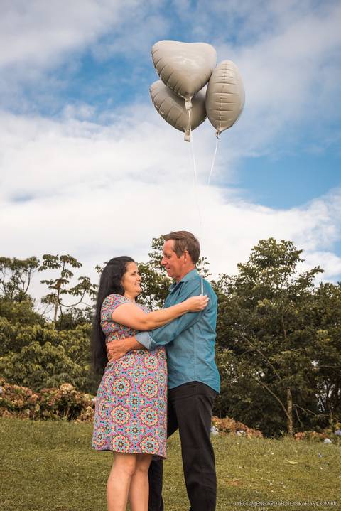 Diegomengardafotografias, bodasprata, casamento, Wedding, weddingbrasil, casando, noiva, noivo, weddingday, aliança, buque, madrinha, trashthedress, prewedding , bodas, morroazul, fotografo timbó, fotografo Blumenau, fotografo casamento'