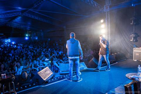 joao bosco e vinicius, fotografo shows, fotografo balada, fotografo show nacional, fotografo show nacional santa catarina, fotografo show blumenau, fotografo show santa catarina, biereck, fotografo timbó, fotografo Blumenau.'