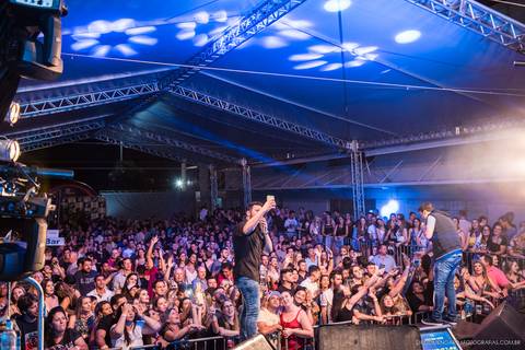 joao bosco e vinicius, fotografo shows, fotografo balada, fotografo show nacional, fotografo show nacional santa catarina, fotografo show blumenau, fotografo show santa catarina, biereck, fotografo timbó, fotografo Blumenau.'