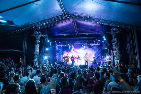 joao bosco e vinicius, fotografo shows, fotografo balada, fotografo show nacional, fotografo show nacional santa catarina, fotografo show blumenau, fotografo show santa catarina, biereck, fotografo timbó, fotografo Blumenau.'