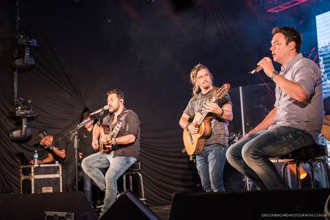 joao bosco e vinicius, fotografo shows, fotografo balada, fotografo show nacional, fotografo show nacional santa catarina, fotografo show blumenau, fotografo show santa catarina, biereck, fotografo timbó, fotografo Blumenau.'