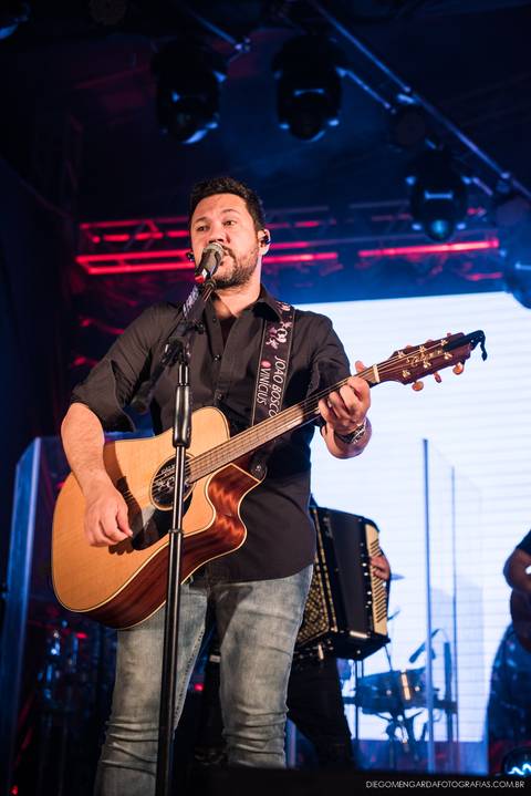 joao bosco e vinicius, fotografo shows, fotografo balada, fotografo show nacional, fotografo show nacional santa catarina, fotografo show blumenau, fotografo show santa catarina, biereck, fotografo timbó, fotografo Blumenau.'