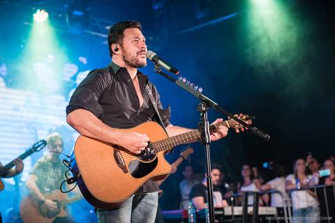 joao bosco e vinicius, fotografo shows, fotografo balada, fotografo show nacional, fotografo show nacional santa catarina, fotografo show blumenau, fotografo show santa catarina, biereck, fotografo timbó, fotografo Blumenau.'