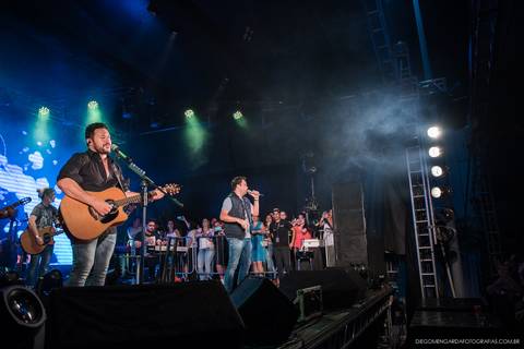joao bosco e vinicius, fotografo shows, fotografo balada, fotografo show nacional, fotografo show nacional santa catarina, fotografo show blumenau, fotografo show santa catarina, biereck, fotografo timbó, fotografo Blumenau.'