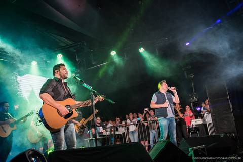 joao bosco e vinicius, fotografo shows, fotografo balada, fotografo show nacional, fotografo show nacional santa catarina, fotografo show blumenau, fotografo show santa catarina, biereck, fotografo timbó, fotografo Blumenau.'