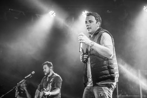 joao bosco e vinicius, fotografo shows, fotografo balada, fotografo show nacional, fotografo show nacional santa catarina, fotografo show blumenau, fotografo show santa catarina, biereck, fotografo timbó, fotografo Blumenau.'