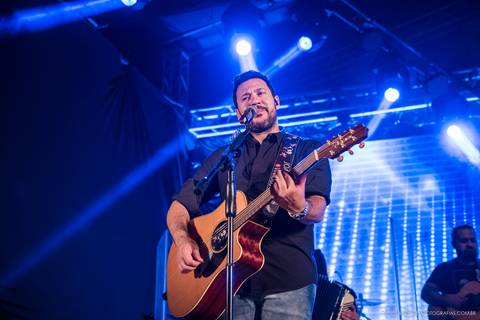 joao bosco e vinicius, fotografo shows, fotografo balada, fotografo show nacional, fotografo show nacional santa catarina, fotografo show blumenau, fotografo show santa catarina, biereck, fotografo timbó, fotografo Blumenau.'