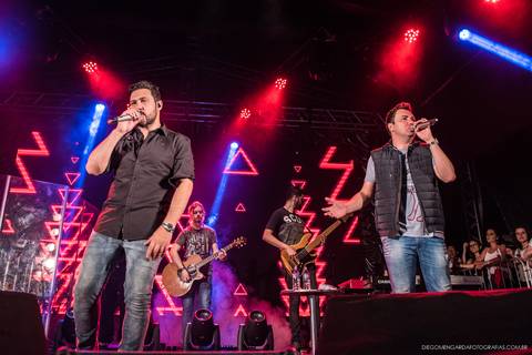 joao bosco e vinicius, fotografo shows, fotografo balada, fotografo show nacional, fotografo show nacional santa catarina, fotografo show blumenau, fotografo show santa catarina, biereck, fotografo timbó, fotografo Blumenau.'