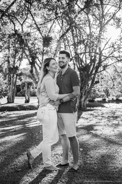Diegomengardafotografias, aliança, prewedding, fotografo timbó, fotografo Blumenau, fotografo casamento, ensaio casal, ensaio externo, book fotográfico, jardim botânico, jardim botânico timbó, casal, amor, fotografo casamento timbó'