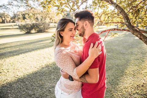 Diegomengardafotografias, aliança, prewedding, fotografo timbó, fotografo Blumenau, fotografo casamento, ensaio casal, ensaio externo, book fotográfico, jardim botânico, jardim botânico timbó, casal, amor, fotografo casamento timbó'