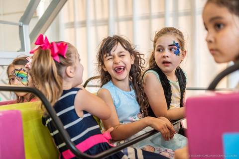 aniversario, decoração aniversario, fotografo Indaial, festa infantil, pepoleta, pepoleta timbó, pepoleta festas, unicórnio, criança, fotografo aniversário, fotografo timbó'