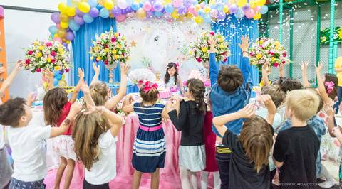 aniversario, decoração aniversario, fotografo Indaial, festa infantil, pepoleta, pepoleta timbó, pepoleta festas, unicórnio, criança, fotografo aniversário, fotografo timbó'