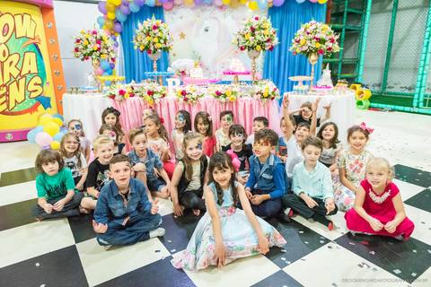 aniversario, decoração aniversario, fotografo Indaial, festa infantil, pepoleta, pepoleta timbó, pepoleta festas, unicórnio, criança, fotografo aniversário, fotografo timbó'