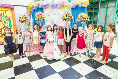 aniversario, decoração aniversario, fotografo Indaial, festa infantil, pepoleta, pepoleta timbó, pepoleta festas, unicórnio, criança, fotografo aniversário, fotografo timbó'