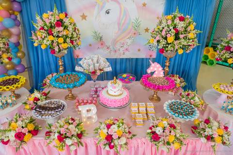 aniversario, decoração aniversario, fotografo Indaial, festa infantil, pepoleta, pepoleta timbó, pepoleta festas, unicórnio, criança, fotografo aniversário, fotografo timbó'