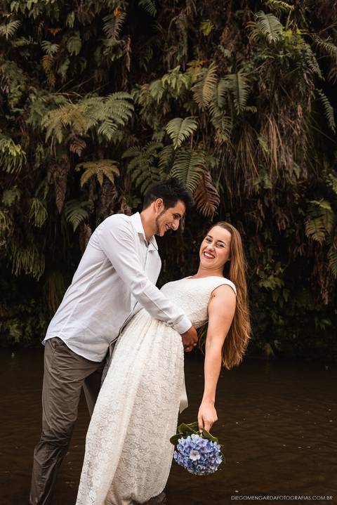 pré wedding em cachoeira, fotografo casamento, fotografo casamento Timbó, fotografo casamento Blumenau, fotografo casamento santa catarina, casamento em bombinhas, pré casamento cachoeira, ensaio em cachoeira,  rio dos cedros, casamento cachoeira'