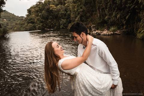 pré wedding em cachoeira, fotografo casamento, fotografo casamento Timbó, fotografo casamento Blumenau, fotografo casamento santa catarina, casamento em bombinhas, pré casamento cachoeira, ensaio em cachoeira,  rio dos cedros, casamento cachoeira'