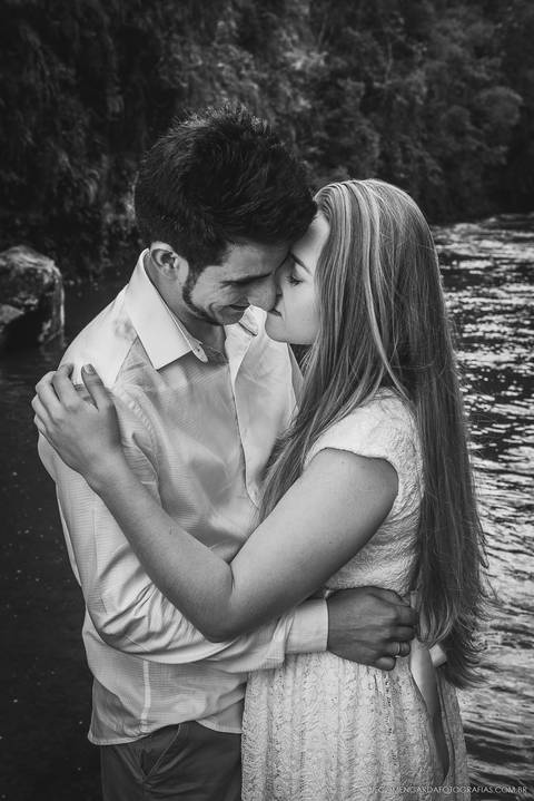 pré wedding em cachoeira, fotografo casamento, fotografo casamento Timbó, fotografo casamento Blumenau, fotografo casamento santa catarina, casamento em bombinhas, pré casamento cachoeira, ensaio em cachoeira,  rio dos cedros, casamento cachoeira'